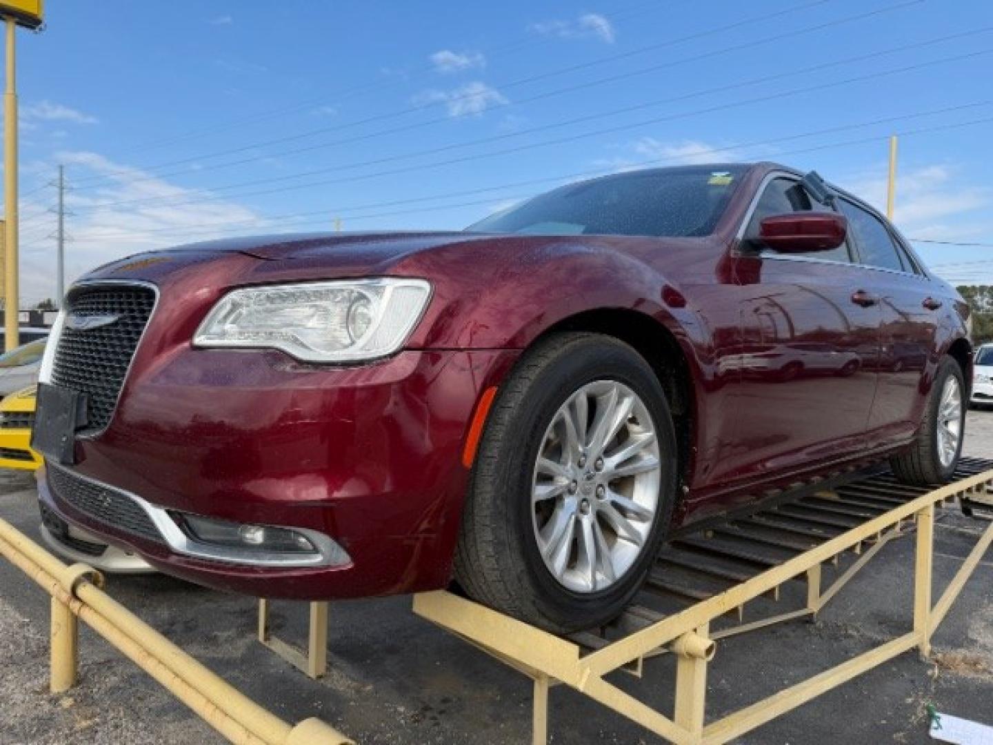 2019 MAROON Chrysler 300 Touring (2C3CCAAG0KH) with an Pentastar 3.6L V-6 D engine, located at 2715 W Pioneer Pkwy, Arlington, TX, 76013, (817) 265-9009, 32.710262, -97.153236- Photo#3