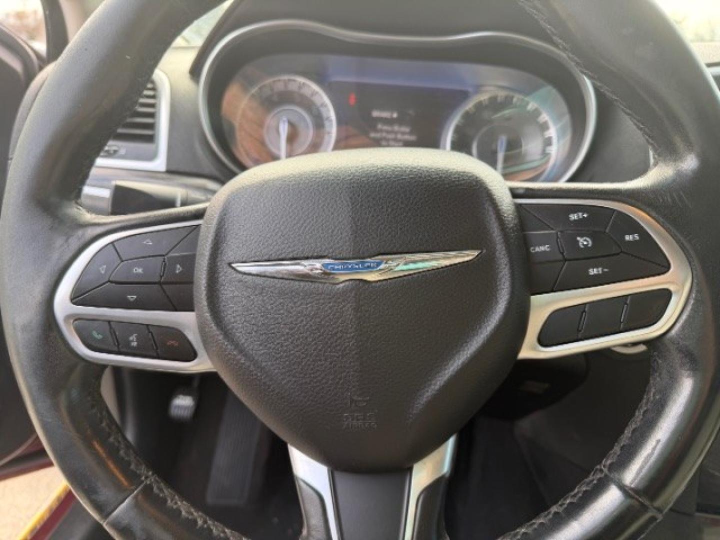 2019 MAROON Chrysler 300 Touring (2C3CCAAG0KH) with an Pentastar 3.6L V-6 D engine, located at 2715 W Pioneer Pkwy, Arlington, TX, 76013, (817) 265-9009, 32.710262, -97.153236- Photo#15