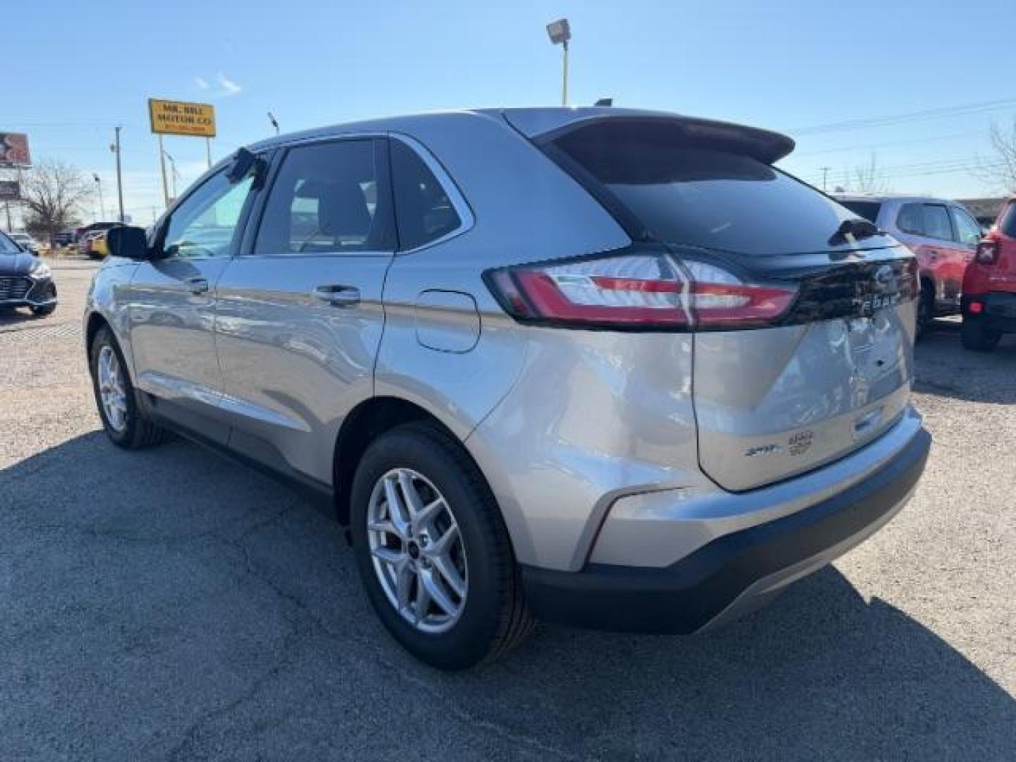 2023 GRAY Ford Edge SEL (2FMPK4J98PB) with an EcoBoost 2L I-4 gasoline direct injection engine, located at 2715 W Pioneer Pkwy, Arlington, TX, 76013, (817) 265-9009, 32.710262, -97.153236 - Photo#9