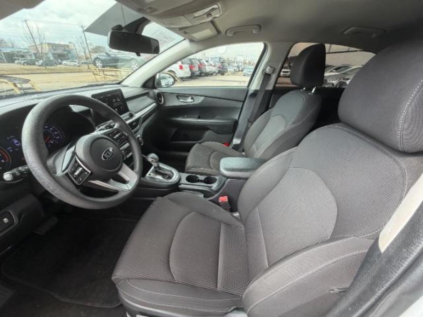 2019 SILVER Kia Forte FE (3KPF24AD0KE) with an 2.0L L4 DOHC 16V engine, Continuously Variabl transmission, located at 2715 W Pioneer Pkwy, Arlington, TX, 76013, (817) 265-9009, 32.710262, -97.153236 - Photo#14