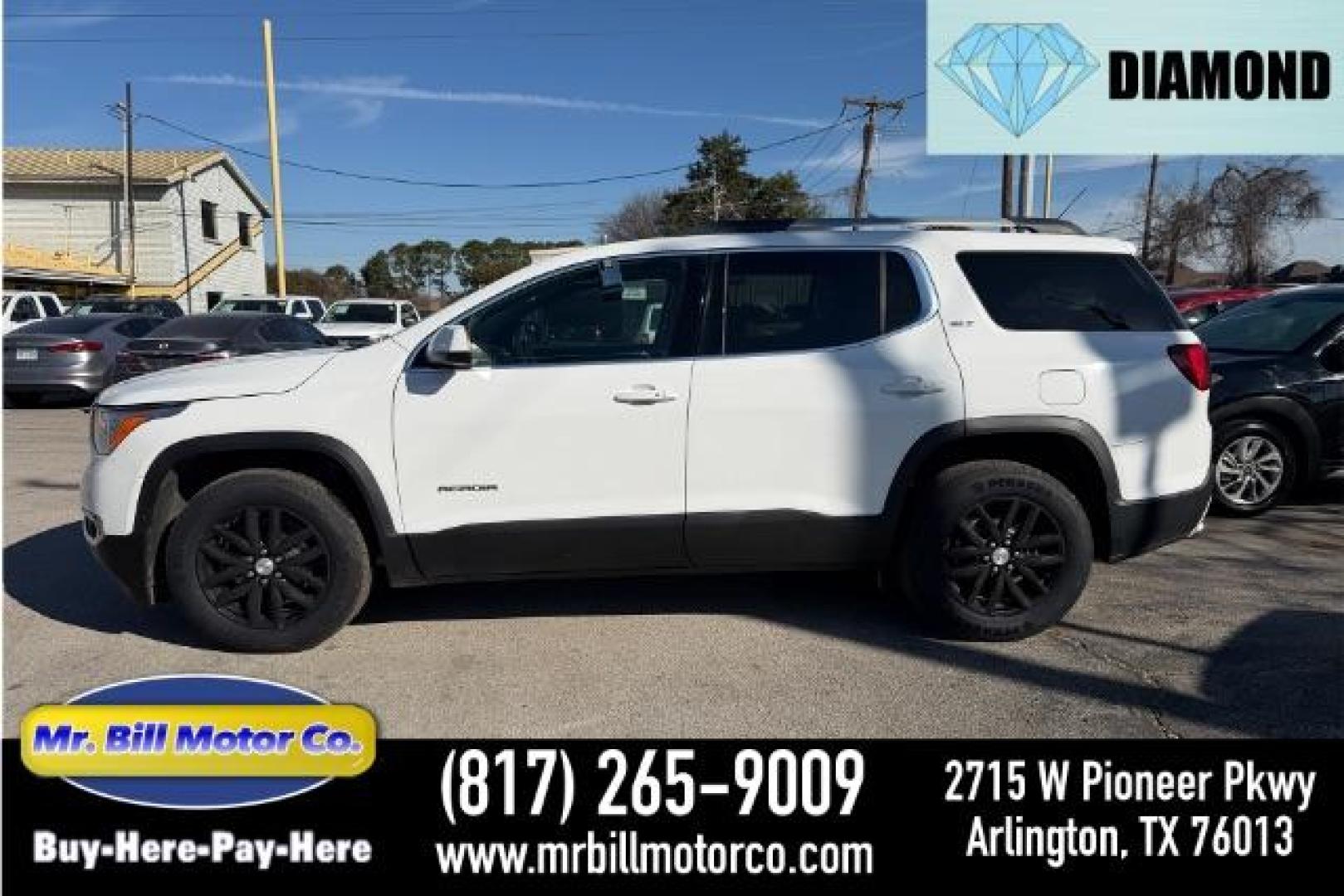 2018 WHITE GMC Acadia SLT-1 (1GKKNULS2JZ) with an 3.6L V-6 gasoline direct injection engine, located at 2715 W Pioneer Pkwy, Arlington, TX, 76013, (817) 265-9009, 32.710262, -97.153236 - Photo#0