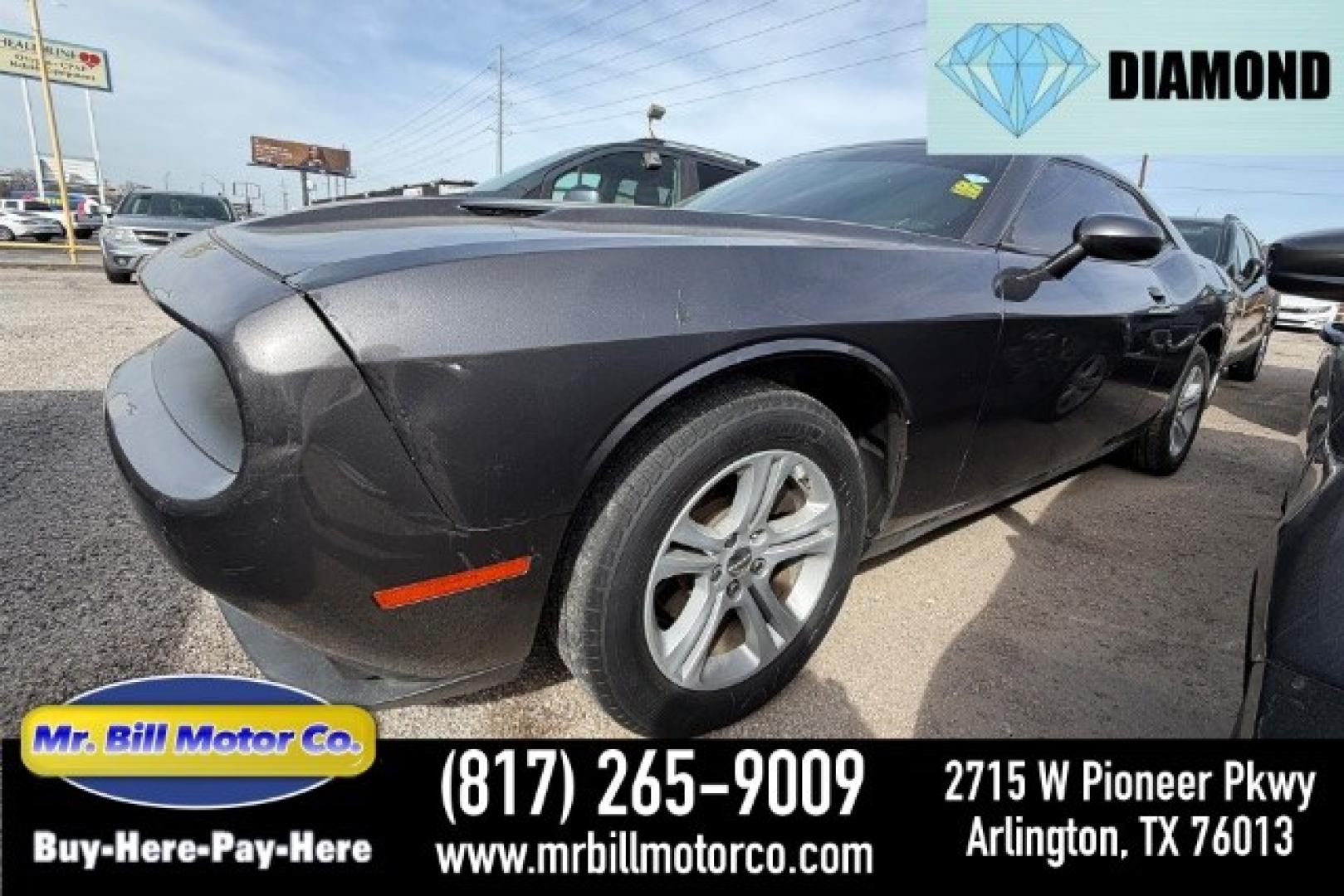2021 GRAY Dodge Challenger SXT (2C3CDZAG7MH) with an Pentastar 3.6L V-6 D engine, located at 2715 W Pioneer Pkwy, Arlington, TX, 76013, (817) 265-9009, 32.710262, -97.153236- Photo#0