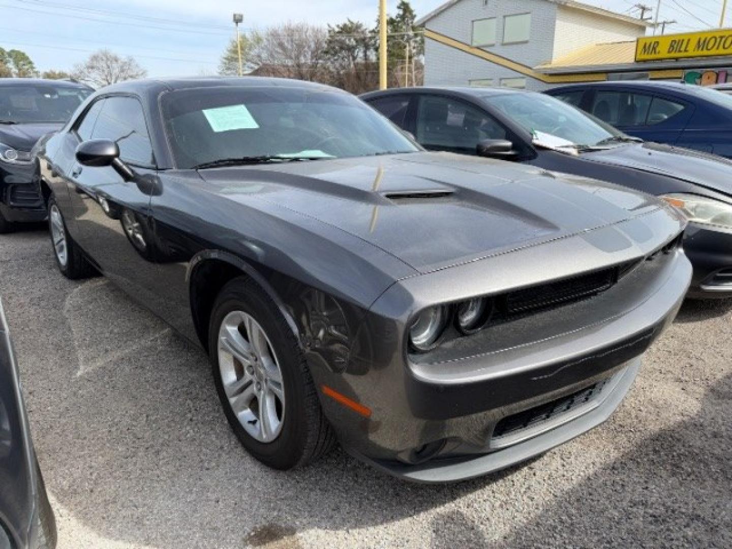 2021 GRAY Dodge Challenger SXT (2C3CDZAG7MH) with an Pentastar 3.6L V-6 D engine, located at 2715 W Pioneer Pkwy, Arlington, TX, 76013, (817) 265-9009, 32.710262, -97.153236- Photo#4