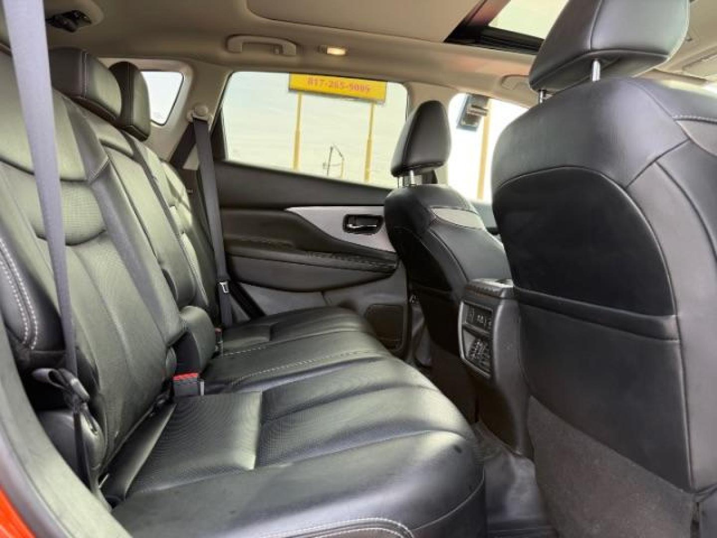 2019 ORANGE Nissan Murano SL (5N1AZ2MJXKN) with an 3.5L V-6 DOHC engine, located at 2715 W Pioneer Pkwy, Arlington, TX, 76013, (817) 265-9009, 32.710262, -97.153236 - Photo#10