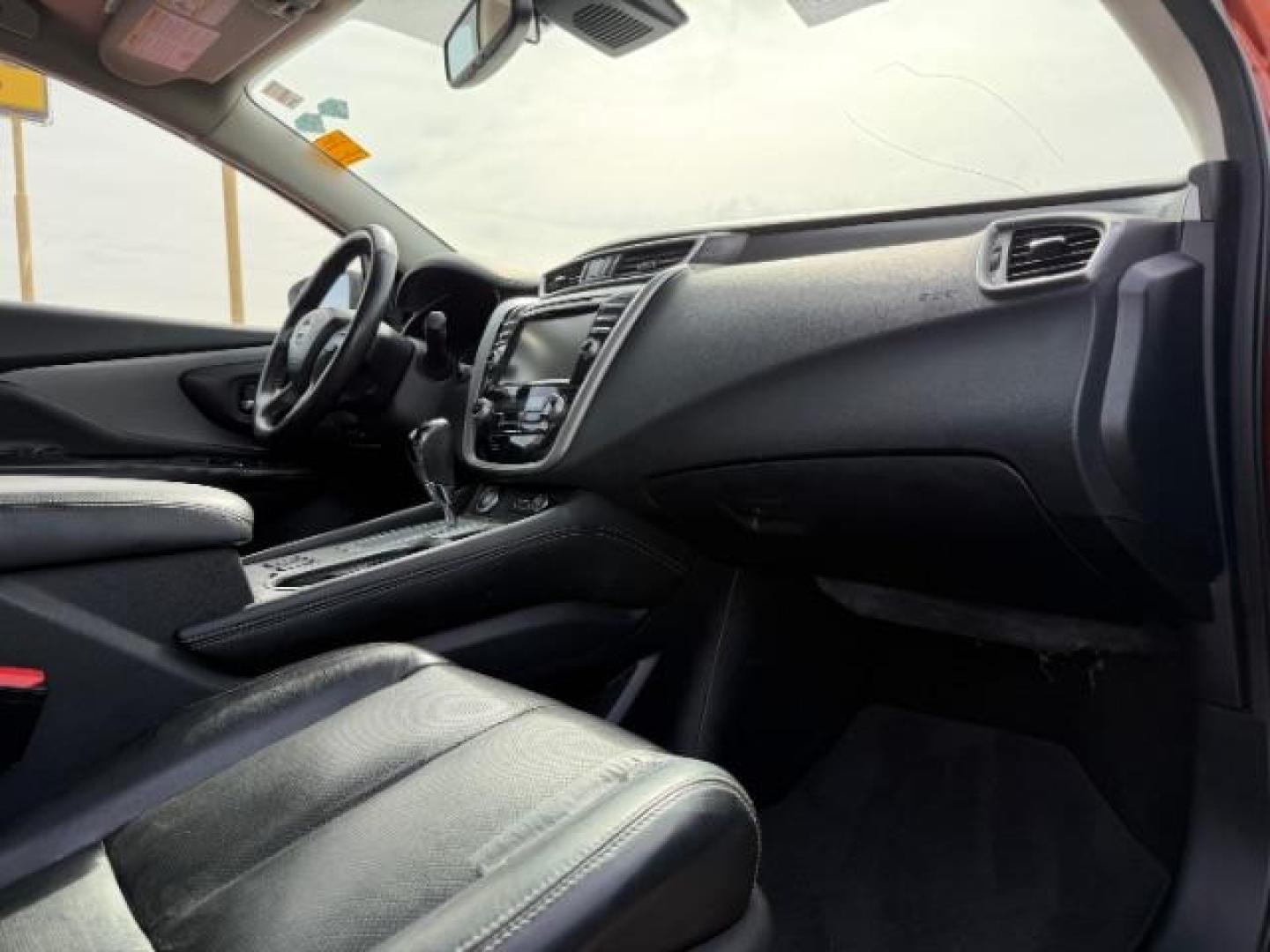 2019 ORANGE Nissan Murano SL (5N1AZ2MJXKN) with an 3.5L V-6 DOHC engine, located at 2715 W Pioneer Pkwy, Arlington, TX, 76013, (817) 265-9009, 32.710262, -97.153236 - Photo#15