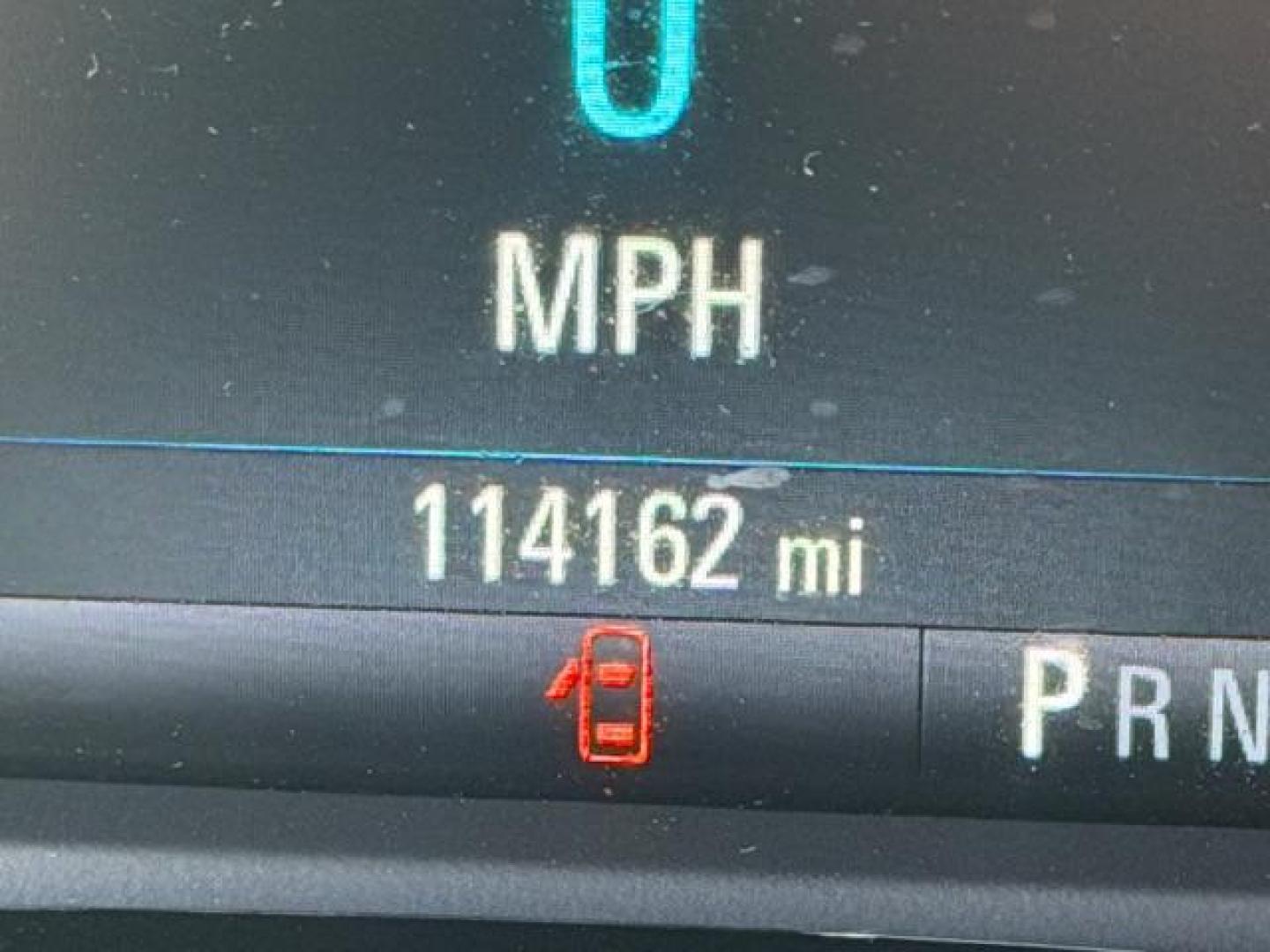 2018 SILVER Chevrolet Camaro 1LT (1G1FB1RS8J0) , located at 2715 W Pioneer Pkwy, Arlington, TX, 76013, (817) 265-9009, 32.710262, -97.153236 - Photo#1