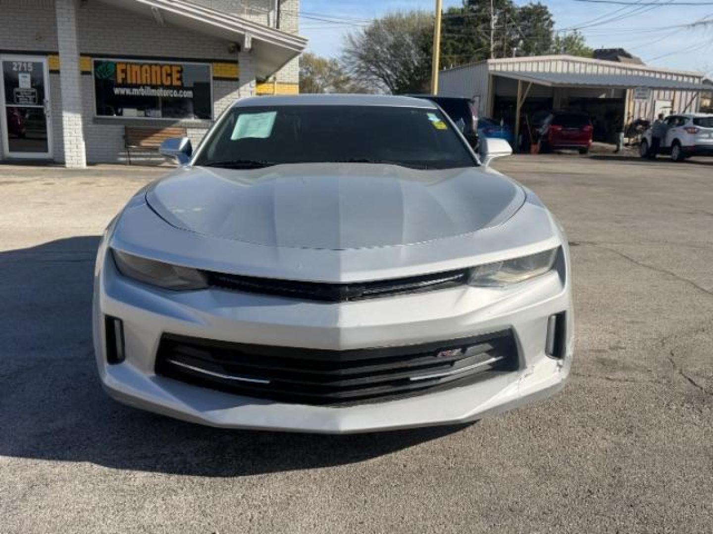 2018 SILVER Chevrolet Camaro 1LT (1G1FB1RS8J0) , located at 2715 W Pioneer Pkwy, Arlington, TX, 76013, (817) 265-9009, 32.710262, -97.153236 - Photo#4