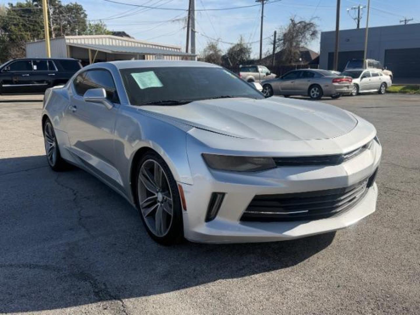 2018 SILVER Chevrolet Camaro 1LT (1G1FB1RS8J0) , located at 2715 W Pioneer Pkwy, Arlington, TX, 76013, (817) 265-9009, 32.710262, -97.153236 - Photo#5