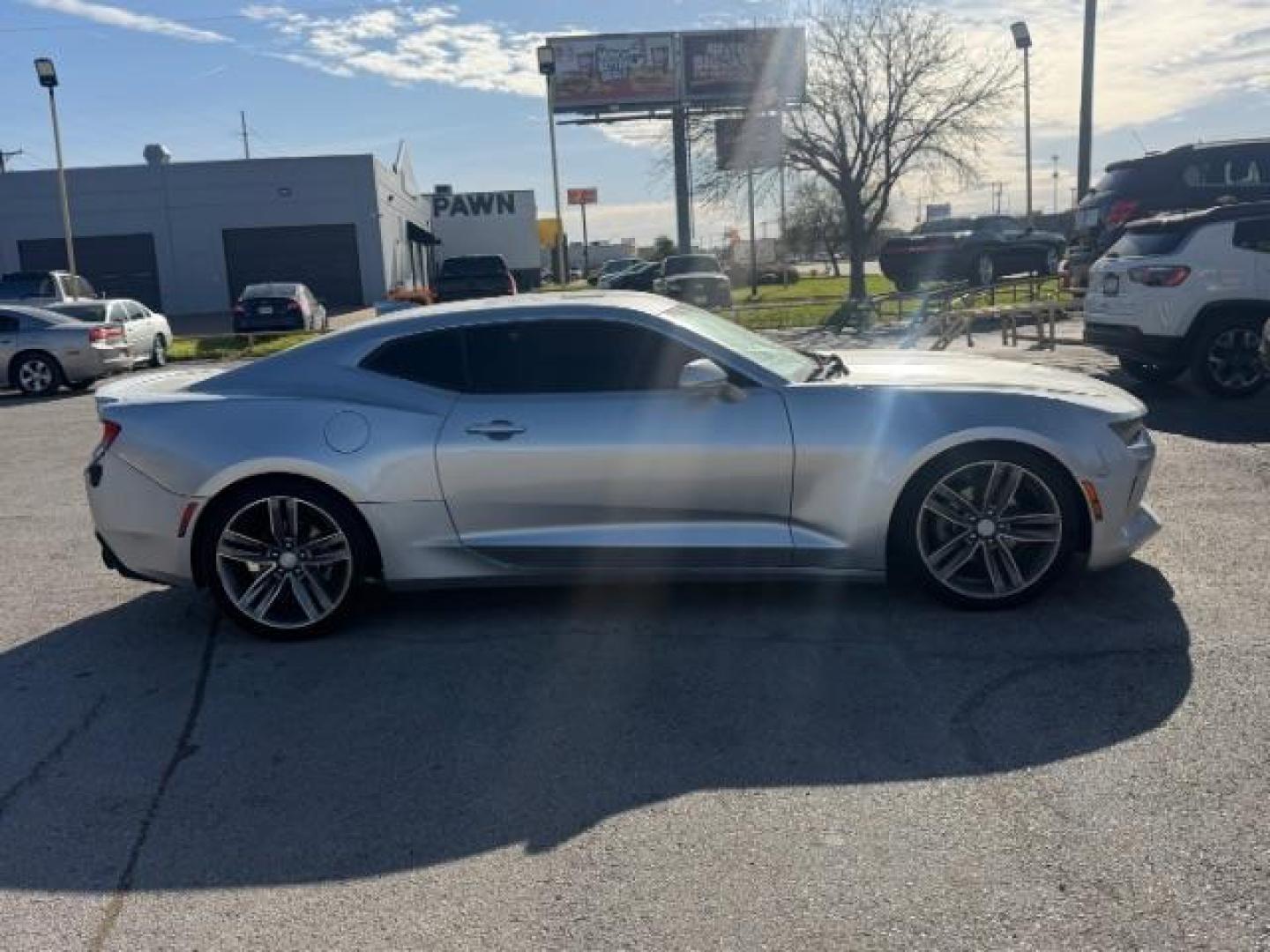 2018 SILVER Chevrolet Camaro 1LT (1G1FB1RS8J0) , located at 2715 W Pioneer Pkwy, Arlington, TX, 76013, (817) 265-9009, 32.710262, -97.153236 - Photo#6