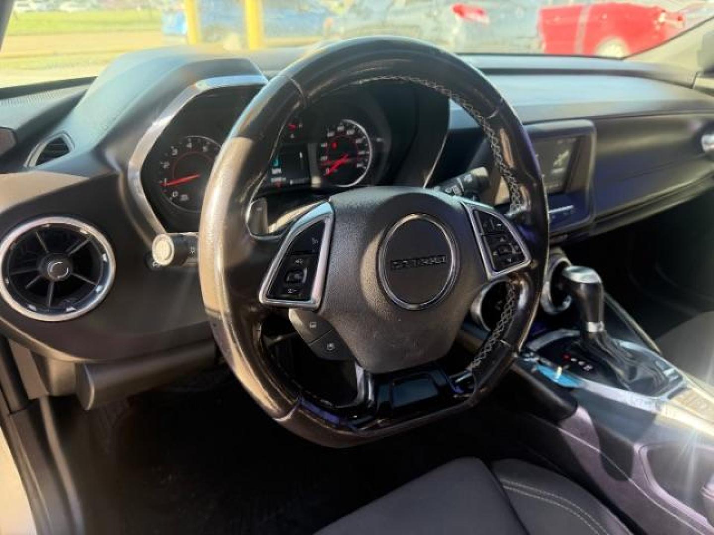 2018 SILVER Chevrolet Camaro 1LT (1G1FB1RS8J0) , located at 2715 W Pioneer Pkwy, Arlington, TX, 76013, (817) 265-9009, 32.710262, -97.153236 - Photo#15