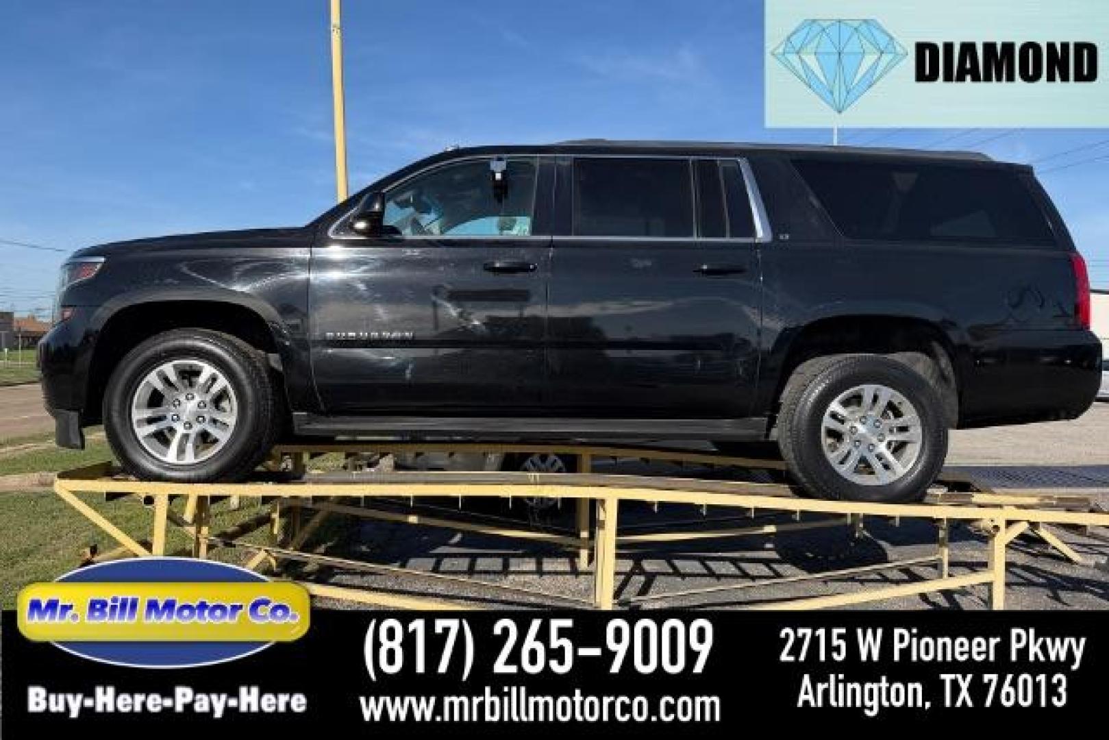 2019 BLACK Chevrolet Suburban LT (1GNSCHKC8KR) with an EcoTec3 5.3L V-8 gasoline direct injection engine, located at 2715 W Pioneer Pkwy, Arlington, TX, 76013, (817) 265-9009, 32.710262, -97.153236 - Photo#0