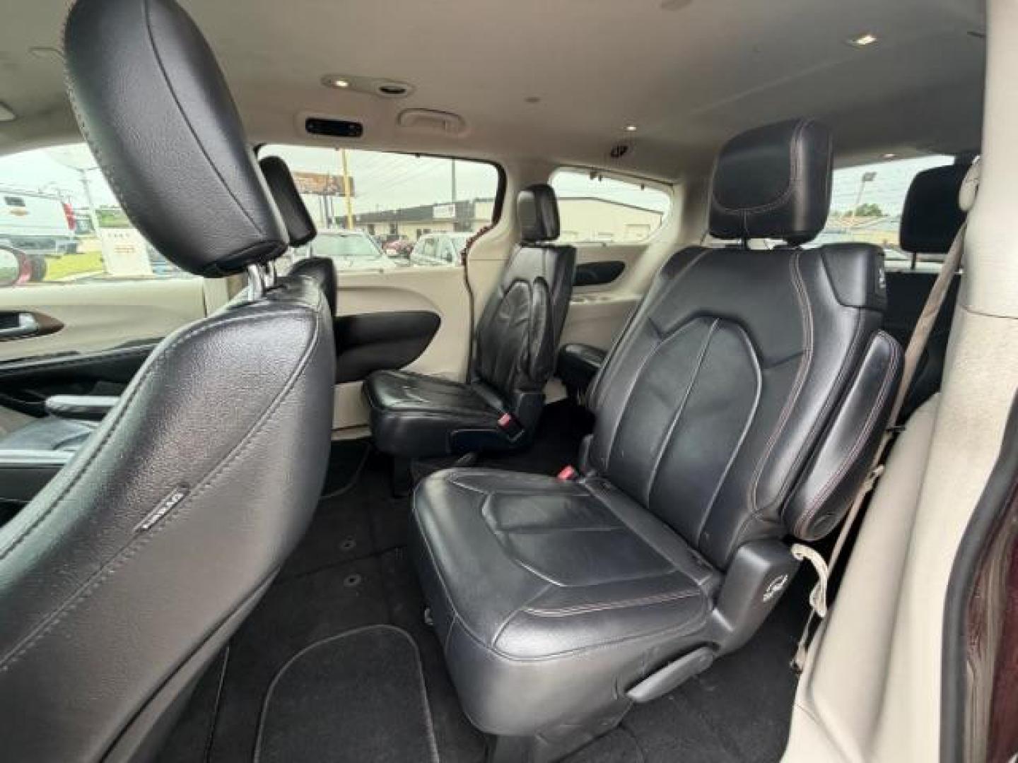 2017 RED Chrysler Pacifica Touring-L (2C4RC1BG3HR) with an 3.6L V-6 DOHC engine, located at 2715 W Pioneer Pkwy, Arlington, TX, 76013, (817) 265-9009, 32.710262, -97.153236 - Photo#12