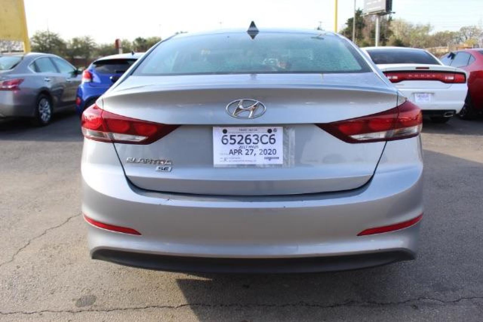 2019 SILVER Hyundai Elantra SE (5NPD74LF6KH) with an Nu 2L I-4 DOHC engine, located at 2715 W Pioneer Pkwy, Arlington, TX, 76013, (817) 265-9009, 32.710262, -97.153236 - Photo#6