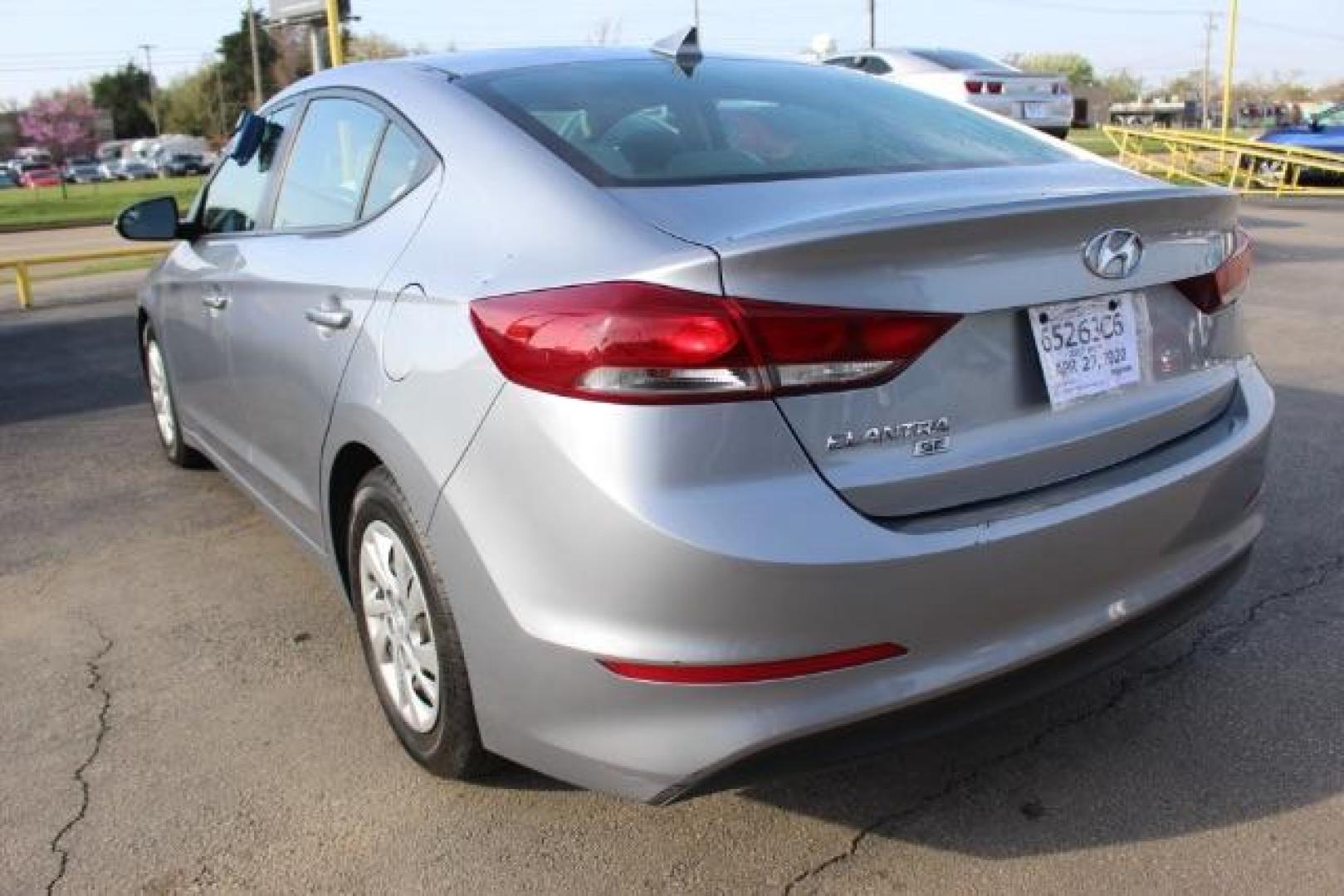 2019 SILVER Hyundai Elantra SE (5NPD74LF6KH) with an Nu 2L I-4 DOHC engine, located at 2715 W Pioneer Pkwy, Arlington, TX, 76013, (817) 265-9009, 32.710262, -97.153236 - Photo#7