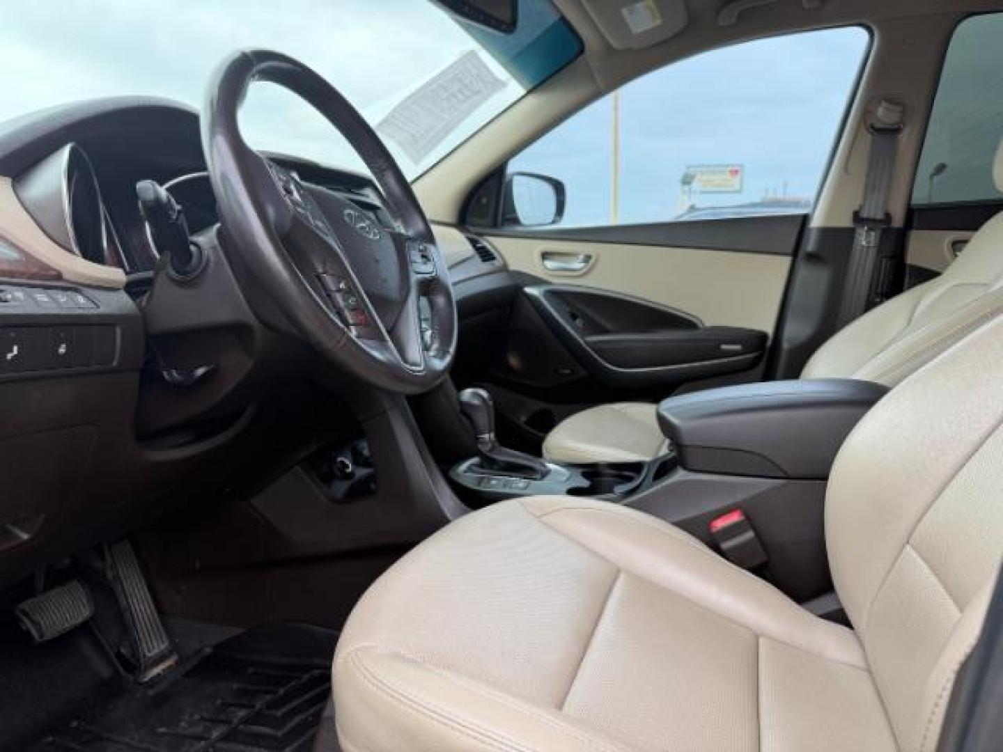2018 GRAY Hyundai Santa Fe Sport 2.4L (5XYZU3LBXJG) with an Theta II 2.4L I-4 gasoline direct injection engine, located at 2715 W Pioneer Pkwy, Arlington, TX, 76013, (817) 265-9009, 32.710262, -97.153236 - Photo#14