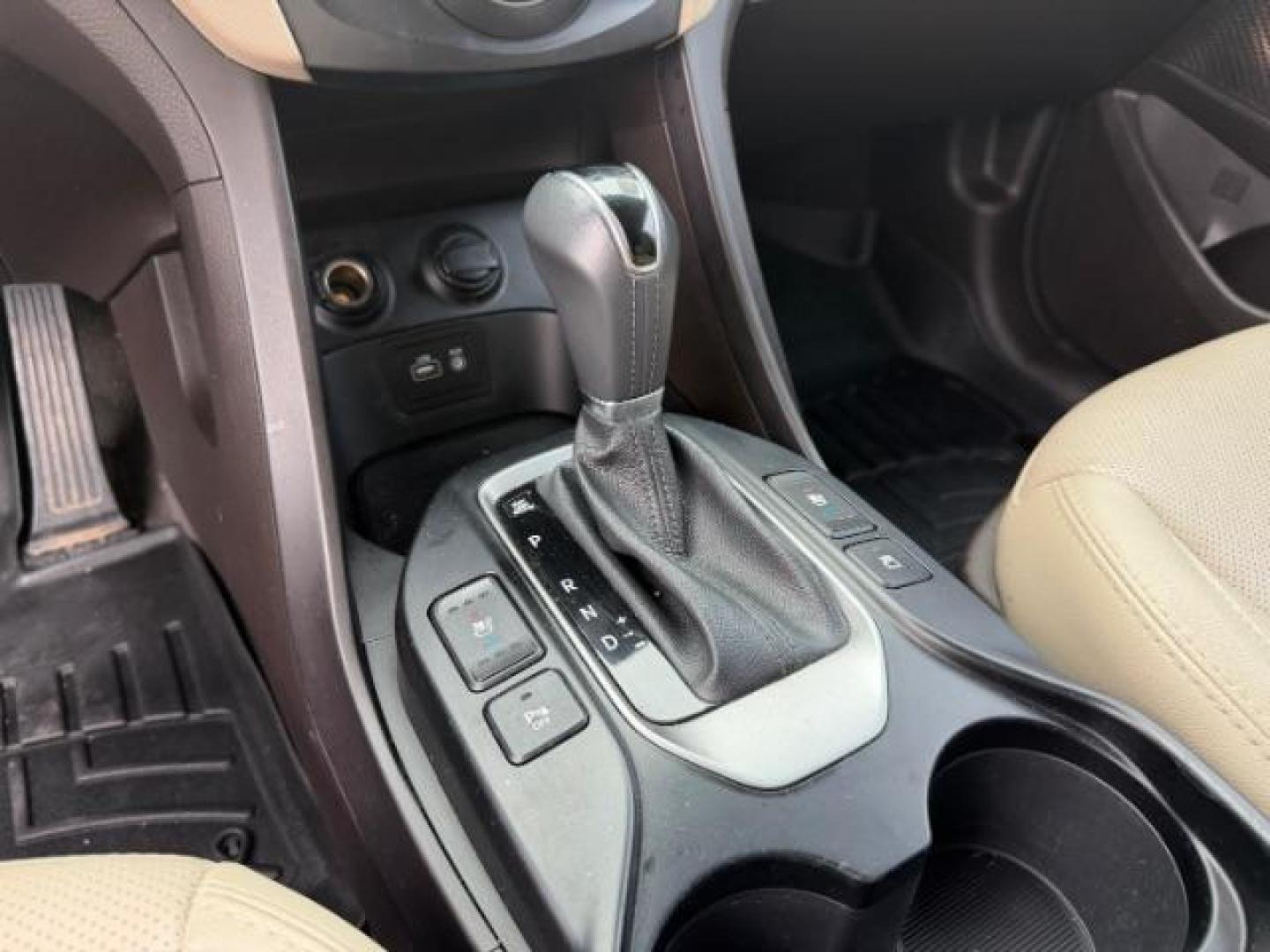 2018 GRAY Hyundai Santa Fe Sport 2.4L (5XYZU3LBXJG) with an Theta II 2.4L I-4 gasoline direct injection engine, located at 2715 W Pioneer Pkwy, Arlington, TX, 76013, (817) 265-9009, 32.710262, -97.153236 - Photo#15