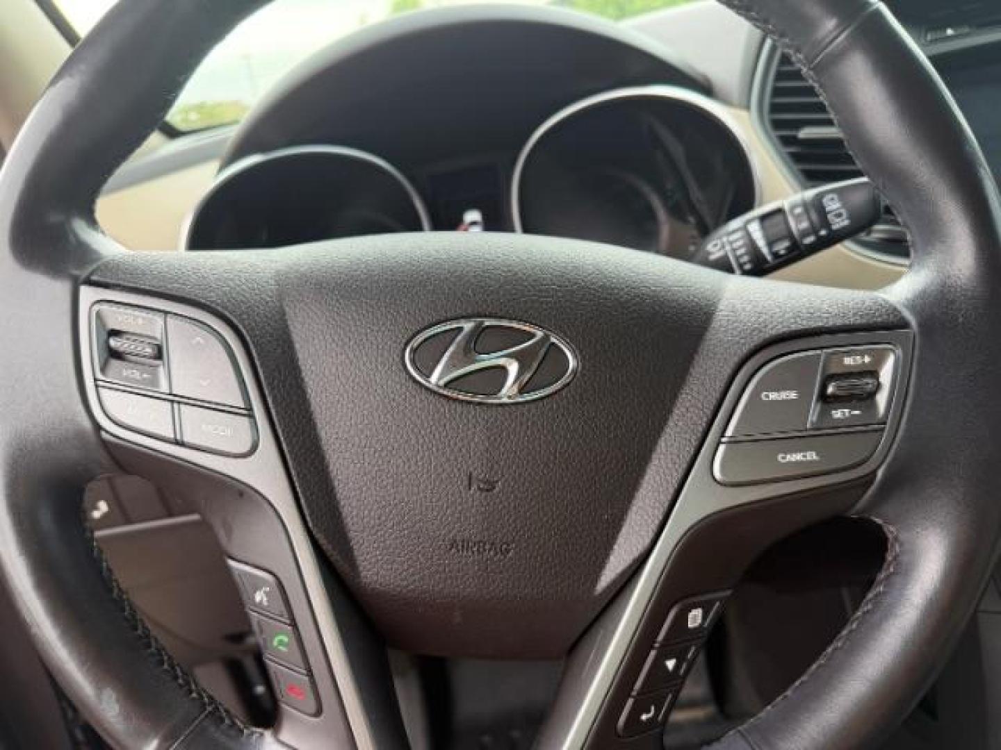 2018 GRAY Hyundai Santa Fe Sport 2.4L (5XYZU3LBXJG) with an Theta II 2.4L I-4 gasoline direct injection engine, located at 2715 W Pioneer Pkwy, Arlington, TX, 76013, (817) 265-9009, 32.710262, -97.153236 - Photo#17