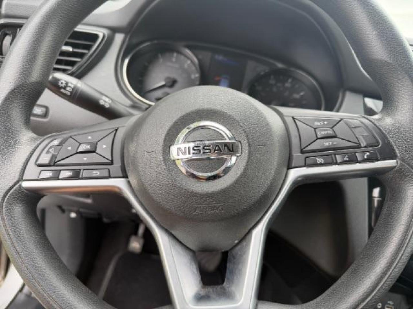 2022 SILVER Nissan Rogue Sport S AWD Xtronic CVT (JN1BJ1AW3NW) with an 2L I-4 gasoline direct injection engine, located at 2715 W Pioneer Pkwy, Arlington, TX, 76013, (817) 265-9009, 32.710262, -97.153236 - Photo#17
