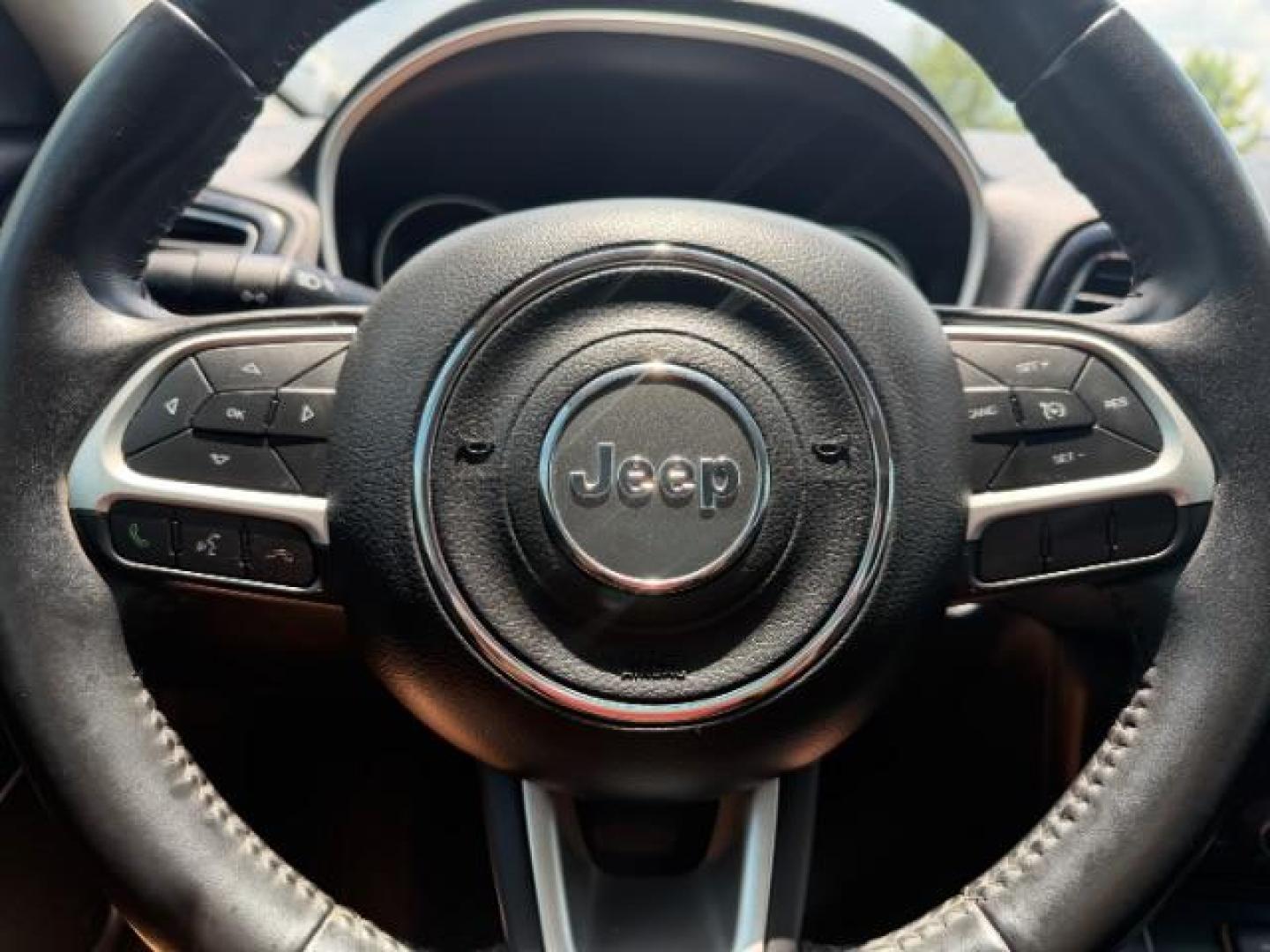 2019 WHITE Jeep Compass Altitude FWD (3C4NJCBB5KT) with an 2.4L I-4 variable valve control engine, located at 2715 W Pioneer Pkwy, Arlington, TX, 76013, (817) 265-9009, 32.710262, -97.153236 - Photo#16