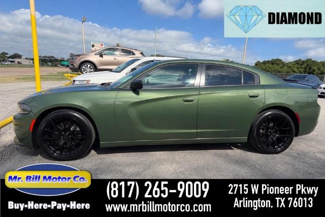 photo of 2020 Dodge Charger SXT