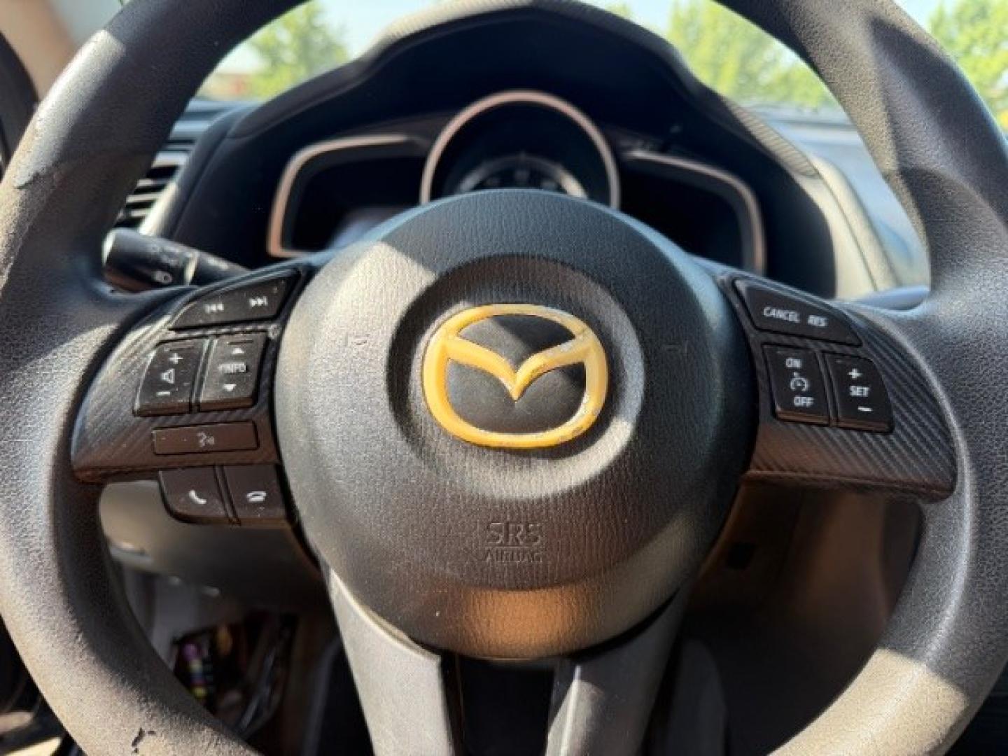 2014 BLUE Mazda MAZDA3 i Sport AT 4-Door (JM1BM1U77E1) with an 2.0L L4 DOHC 16V engine, 6-Speed Automatic transmission, located at 2715 W Pioneer Pkwy, Arlington, TX, 76013, (817) 265-9009, 32.710262, -97.153236- Photo#8