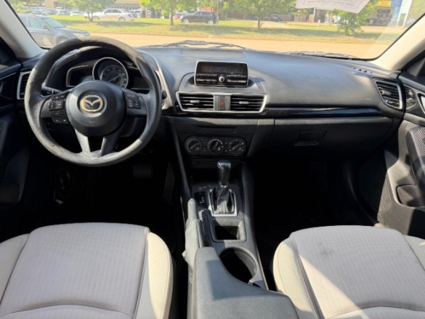 2014 BLUE Mazda MAZDA3 i Sport AT 4-Door (JM1BM1U77E1) with an 2.0L L4 DOHC 16V engine, 6-Speed Automatic transmission, located at 2715 W Pioneer Pkwy, Arlington, TX, 76013, (817) 265-9009, 32.710262, -97.153236- Photo#14