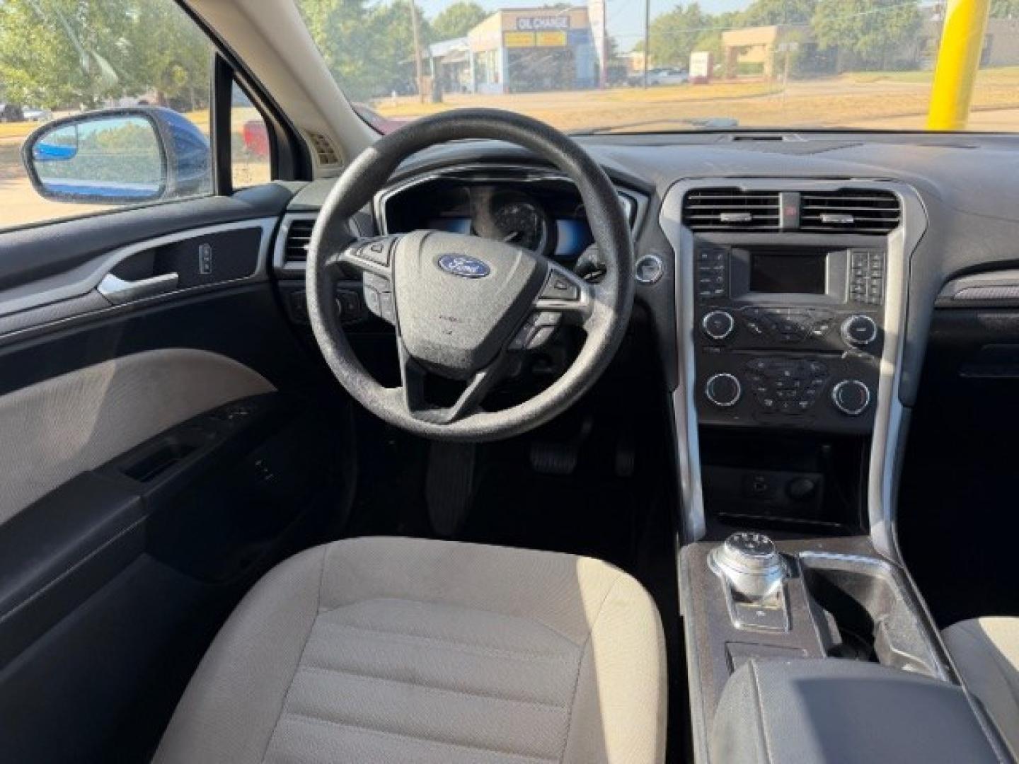 2018 BLUE Ford Fusion Hybrid S (3FA6P0UU6JR) with an 2L I-4 DOHC engine, located at 2715 W Pioneer Pkwy, Arlington, TX, 76013, (817) 265-9009, 32.710262, -97.153236- Photo#13