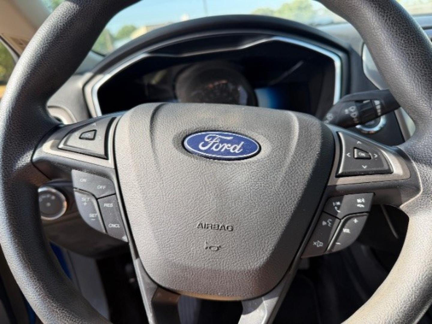 2018 BLUE Ford Fusion Hybrid S (3FA6P0UU6JR) with an 2L I-4 DOHC engine, located at 2715 W Pioneer Pkwy, Arlington, TX, 76013, (817) 265-9009, 32.710262, -97.153236- Photo#17