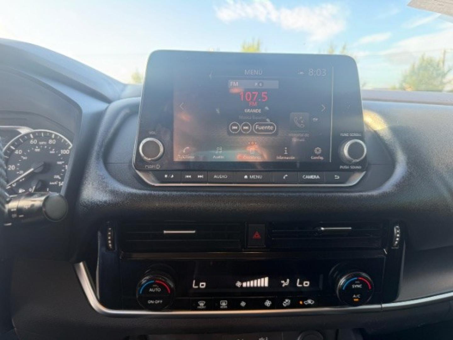 2021 SILVER Nissan Rogue SV (5N1AT3BB9MC) with an 2.5L I-4 direct injection engine, located at 2715 W Pioneer Pkwy, Arlington, TX, 76013, (817) 265-9009, 32.710262, -97.153236- Photo#18